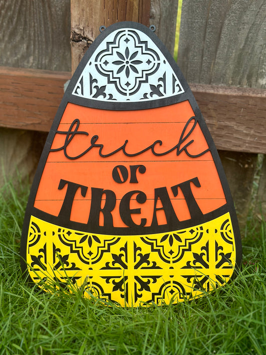 Ornate CandyCorn Doorhanger