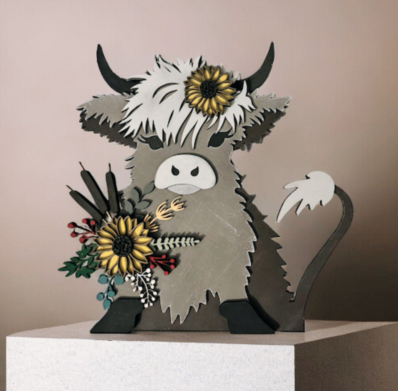 Fall Floral Shelf Sitter Creatures